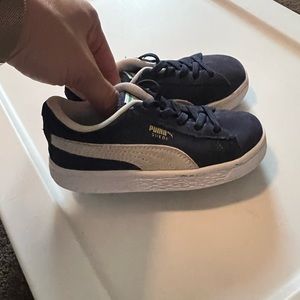 Puma Sneakers